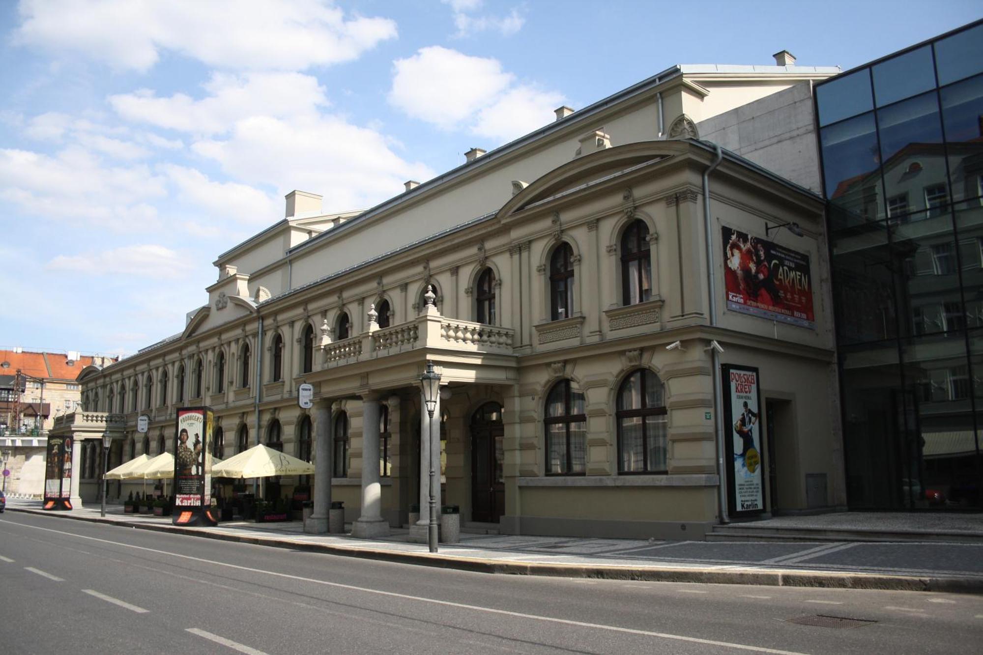 Apartments With Large Balcony, Parking Prague Exterior photo